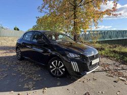 Preto Usado 2024 Peugeot 208 Allure Citadino | € 16.990 (Preço justo)