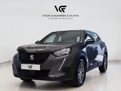 Cinzento Usado 2023 Peugeot 2008 Active SUV | € 20.740 (Preço justo)