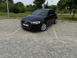 Preto Usado 2018 Audi A3 Sportback Design Sedan | € 20.900 (Preço justo)