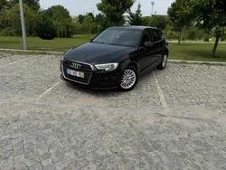 Preto Usado 2018 Audi A3 Sportback Design Sedan | € 20.900 (Preço elevado)
