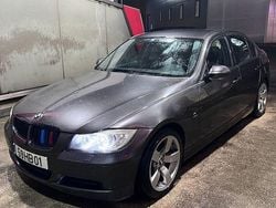 Usado 2007 BMW 320 Sedan | € 6.500 (Bom preço)