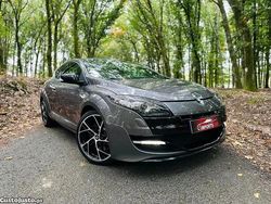 Cinza Usado 2013 Renault Mégane Coupé R.S. Coupé | € 22.999