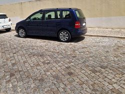 Usado 2004 VW Touran Monovolume | € 5.200