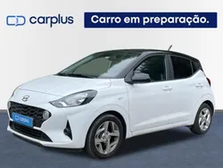 Branco Usado 2022 Hyundai i10 Comfort Citadino | € 15.800 (Preço elevado)