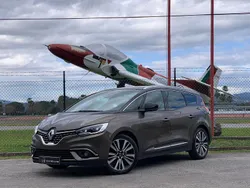 Castanho Usado 2018 Renault Scénic IV Intens Monovolume | € 18.990 (Preço justo)