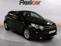 Preto Usado 2020 Kia Rio Urban | € 13.490 (Preço justo)