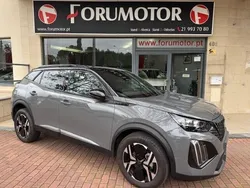 Cinzento Usado 2024 Peugeot 2008 GT SUV | € 28.250 (Preço elevado)