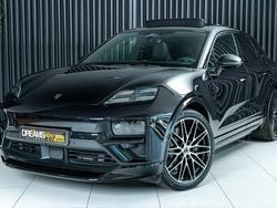 Preto Usado 2024 Porsche Macan 4 Electric SUV | € 129.900