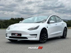 Branco Usado 2021 Tesla Model 3 Performance Sedan | € 34.900 (Preço elevado)