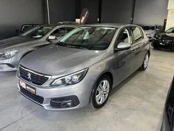 Cinza Usado 2020 Peugeot 308 Active | € 13.900 (Preço justo)