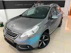 Cinzento Usado 2015 Peugeot 2008 SUV | € 11.450 (Preço elevado)