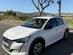 Usado 2023 Peugeot e-208 Active Citadino | € 15.000 (Bom preço)