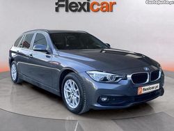 Cinza Usado 2019 BMW 318 Carrinha | € 23.990 (Preço justo)