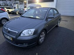 Usado 2006 Toyota Avensis Sedan | € 3.750