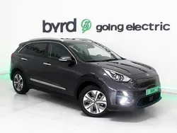Cinza Usado 2022 Kia e-Niro SUV | € 21.900 (Preço justo)