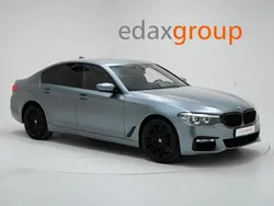 Cinza Usado 2017 BMW 530 iPerformance Sedan | € 23.990 (Preço justo)