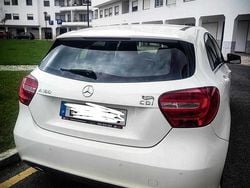 Branco Usado 2015 Mercedes A180 Citadino | € 15.300 (Preço justo)