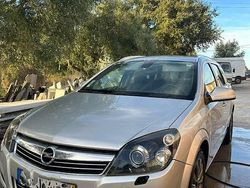 Usado 2010 Opel Astra Sedan | € 3.900 (Preço justo)