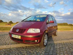 Vermelho Usado 2002 VW Sharan Monovolume | € 6.500