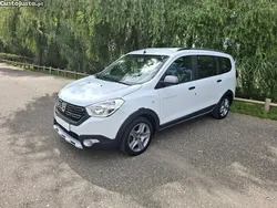 Branco Usado 2022 Dacia Lodgy Stepway Monovolume | € 15.900 (Preço justo)