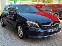 Azul Usado 2017 Mercedes 180 Sedan | € 18.890 (Super Preço)
