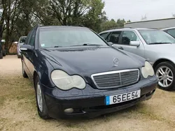Azul Usado 2001 Mercedes C220 Classic Carrinha | € 6.000