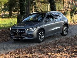 Cinza Usado 2020 Mercedes GLA250 SUV | € 33.950