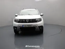 Branco Usado 2022 Dacia Duster Prestige SUV | € 19.390 (Preço justo)