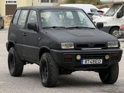 Preto Usado 1994 Nissan Terrano SUV | € 5.400