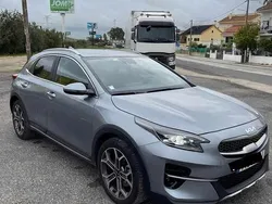 Cinzento Usado 2022 Kia XCeed SUV | € 17.800 (Super Preço)