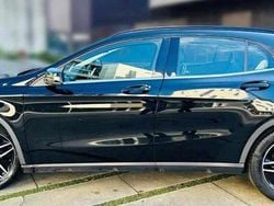 Preto Usado 2016 Mercedes GLA180 SUV | € 17.250 (Preço justo)