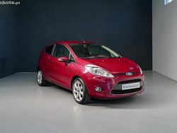 Vermelho Usado 2009 Ford Fiesta Titanium Citadino | € 7.490 (Preço justo)