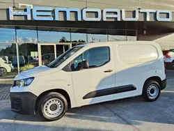 Branco Usado 2019 Peugeot Partner Monovolume | € 11.500 (Preço justo)