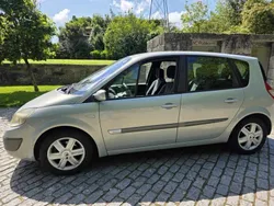Cinzento Usado 2004 Renault Scénic II Monovolume | € 2.490 (Preço justo)