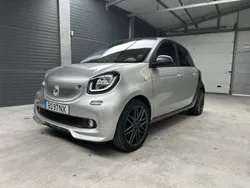 Usado 2017 Smart ForFour Brabus Sedan | € 10.890 (Preço justo)