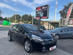 Preto Usado 2015 Renault Clio IV Citadino | € 9.990 (Preço justo)