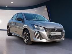 Cinza Usado 2024 Peugeot e-208 Active Citadino | € 25.000 (Caro)