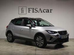 Cinza Usado 2023 Seat Arona Style SUV | € 16.900 (Preço justo)
