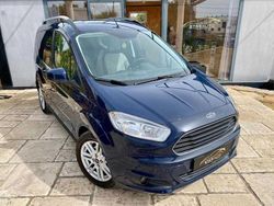 Azul Usado 2016 Ford Tourneo Courier Titanium Monovolume | € 10.990 (Preço justo)