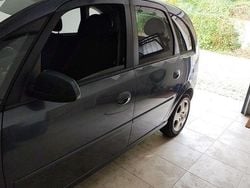 Usado 2007 Opel Meriva Monovolume | € 1.890