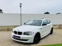 Branco glaciar Usado 2008 BMW 120 Sport Line Citadino | € 9.900 (Preço justo)