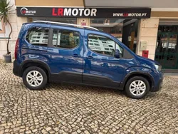 Azul Usado 2019 Peugeot Rifter Allure Monovolume | € 12.500