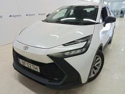 Branco Usado 2023 Toyota C-HR Comfort SUV | € 30.900 (Preço elevado)