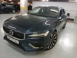 Azul Usado 2024 Volvo V60 Plus Carrinha | € 50.800 (Preço justo)
