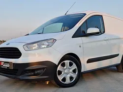Branco Usado 2015 Ford Courier Trend Monovolume | € 8.500 (Bom preço)