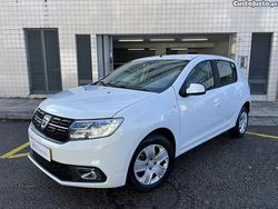 Branco Usado 2017 Dacia Sandero Comfort | € 6.900 (Super Preço)
