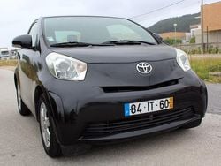 Preto Usado 2010 Toyota iQ Citadino | € 6.750 (Bom preço)