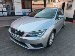 Cinza Usado 2019 Seat Leon Reference Citadino | € 17.900 (Preço elevado)