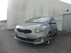 Cinza Usado 2016 Kia Carens Monovolume | € 14.900 (Preço justo)
