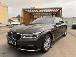 Cinza escuro Usado 2018 BMW 740 iPerformance Sedan | € 34.450